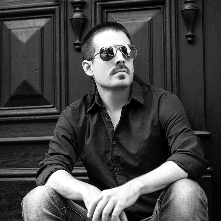 Warum hinter „Weltliteratur“ oft ein westlicher Blick steckt von Gerrit Wustmann auf Qantara.de